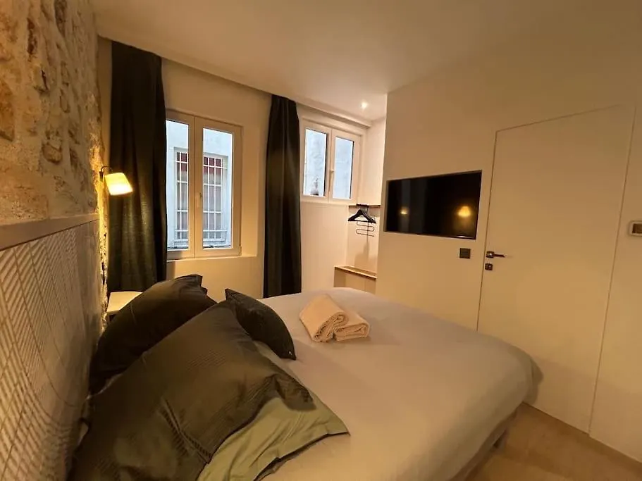 Louvre -notre Dame 2bd, 2bath Ac * باريس